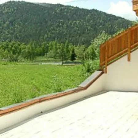 Seefeld Alpine Hideaway Lägenhet *