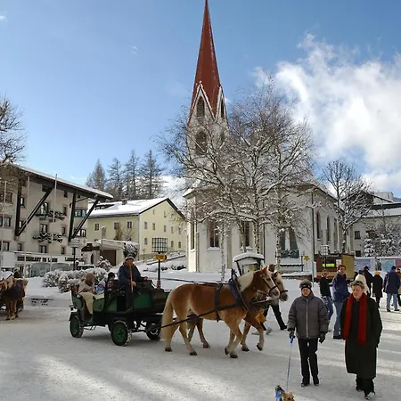 Seefeld Alpine Hideaway شقة