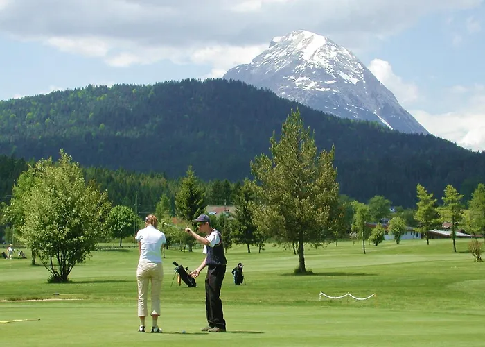 Seefeld Alpine Hideaway Apartmán *